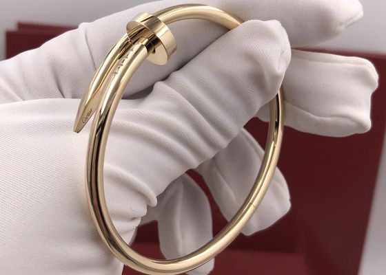 De elegante Creatieve Verklaarde Gouden Armband van 18K voor Verjaardagsgift